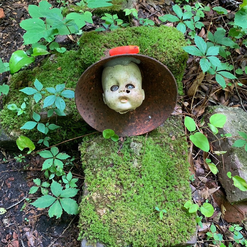 Doll's Head Trail 1